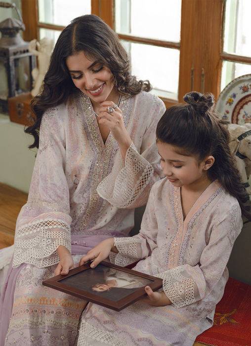 Ethereal Bloom - Girl