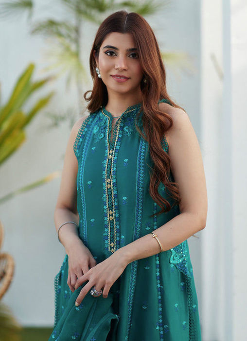 Shel Emerald Paneled Shirt and Dupatta