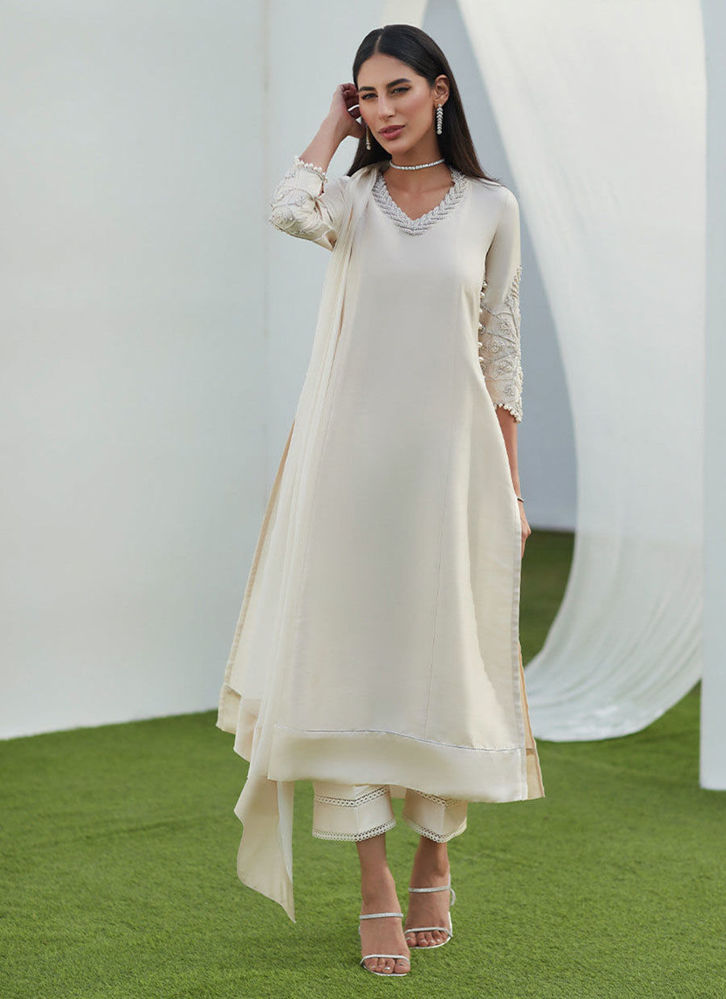 Picture of Snow Silk Scarf Shirt