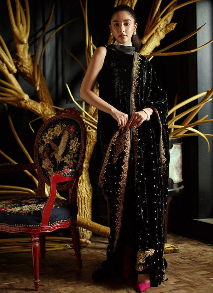 Picture of Elnara Black shirt