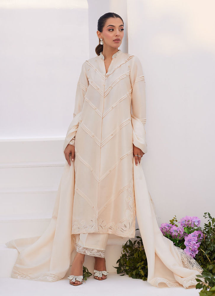 Picture of Tisele Ivory pleated Raw silk shirt and dupatta