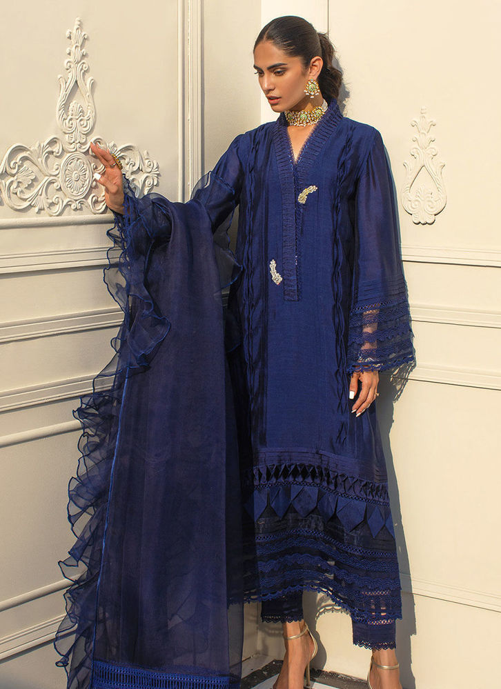 Picture of Izna - Midnight