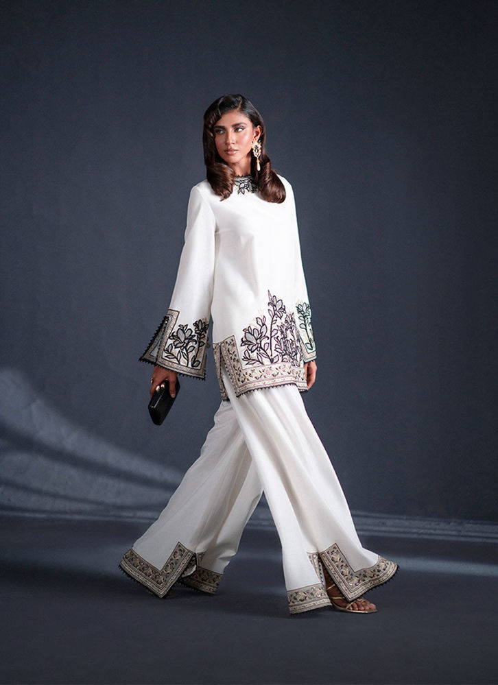 Picture of Silken Tea