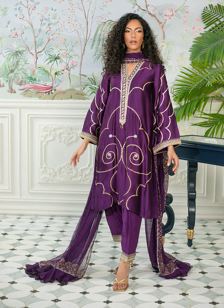 Picture of Izali Aubergine - Shirt, Pants And Dupatta