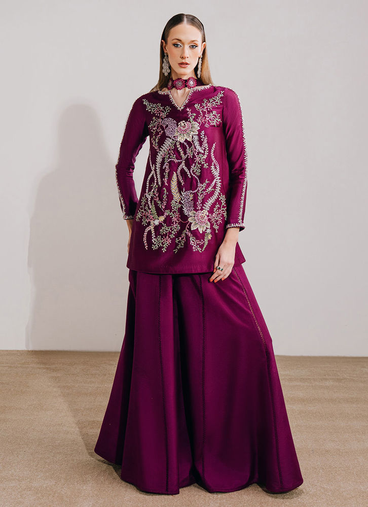 Picture of Floral Hunt