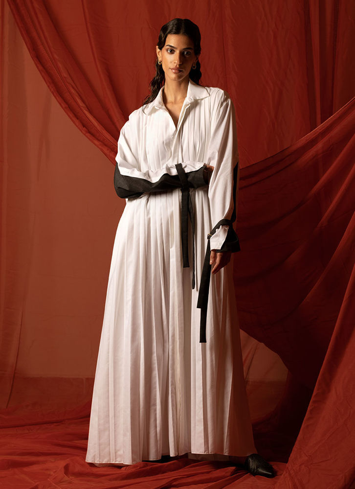 Picture of Pleated Poplin Shirt Thobe