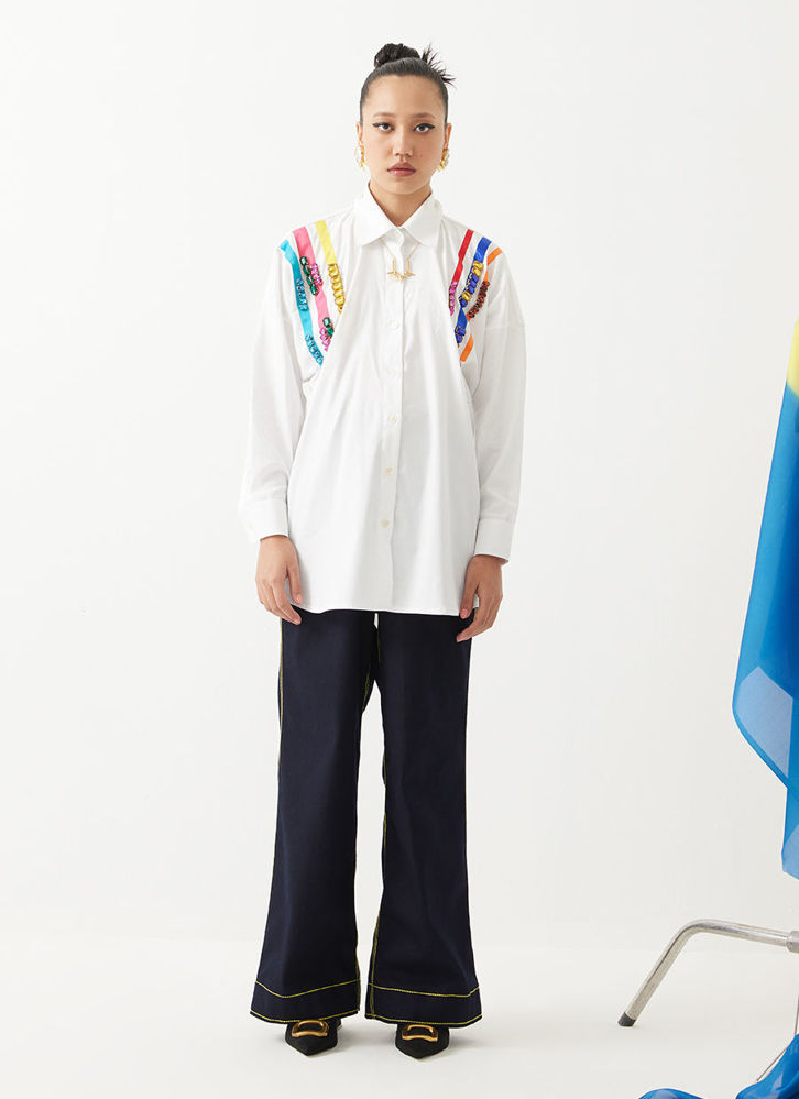 Picture of Embroidered Poplin Box Shirt