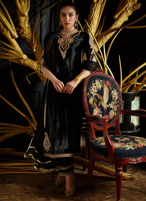 Picture of Aylin Shirt and Dupatta