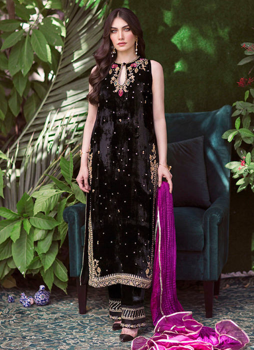 Picture of Kyra sleeveless velvet