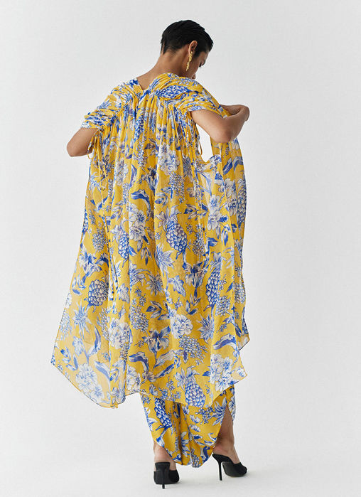 YELLOW PINEAPPLE ORGANZA DRAW STRING CAPE