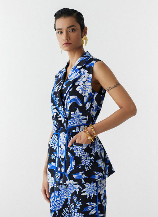 BLACK PINEAPPLE BLAZER and PANTS CO-ORD