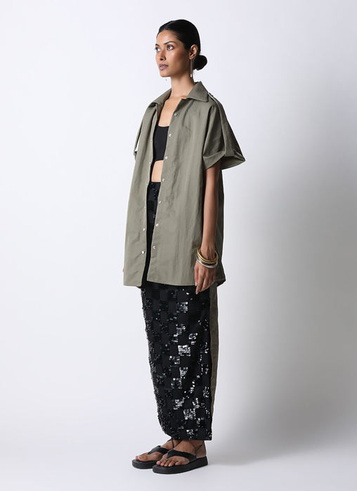 Sleeveless Taff Shirt