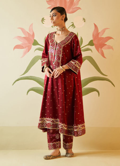 MAROON SATIN CHOGA SET