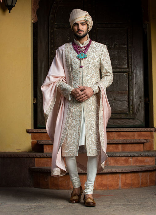 Picture of IVORY TAFFETA ACHKAN