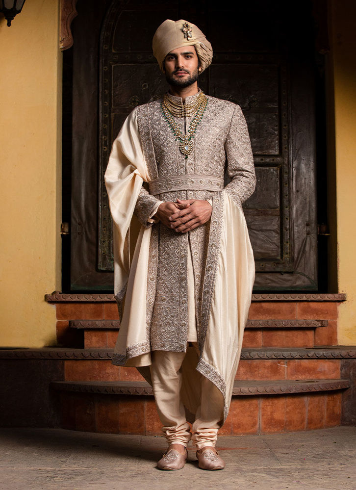 Picture of COFFEE ACHKAN AND CHURIDAR