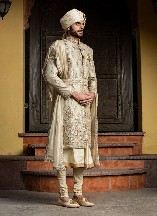 GOLD ACHKAN WITH BELT