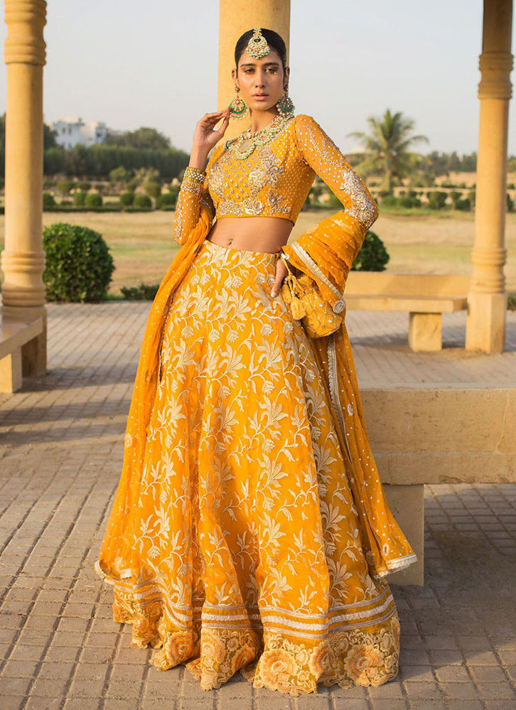 Zainab chottani rose gold jacket hotsell