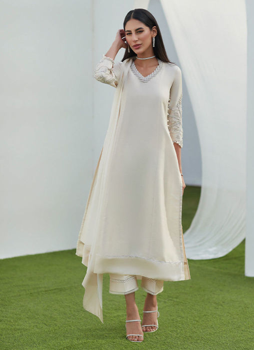 Picture of Snow Silk Scarf Shirt