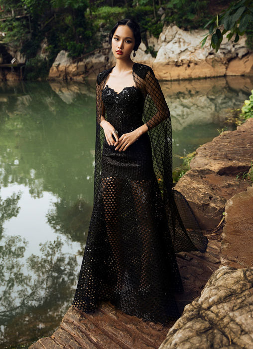 Picture of Black Valarie