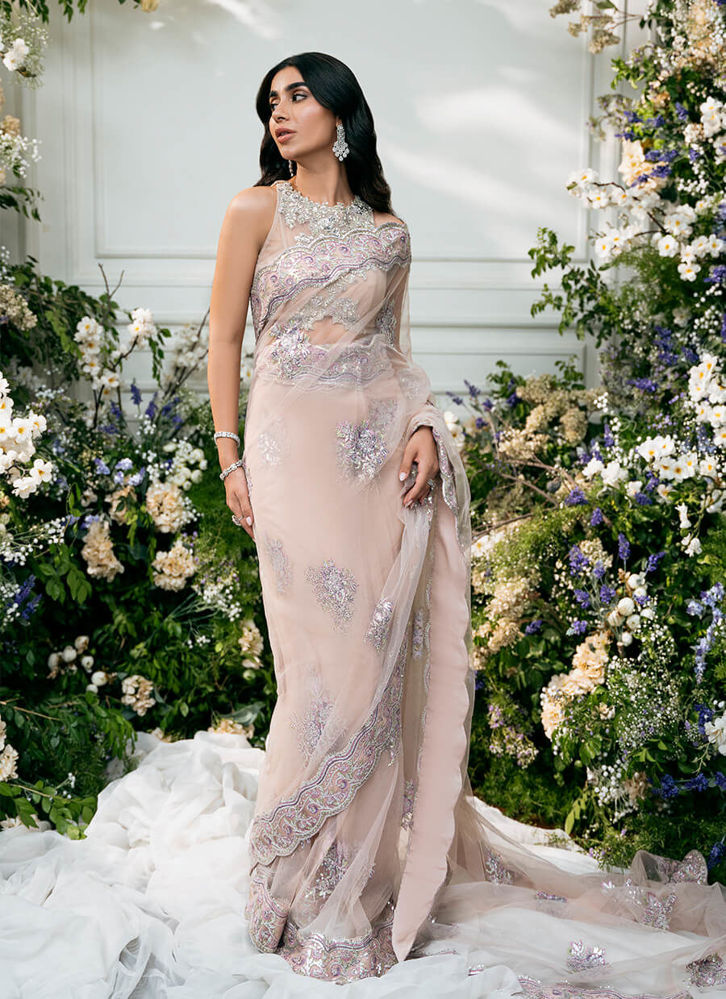 Picture of Royal Nora