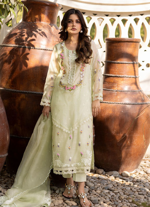 Picture of Mint Bloom with Pants