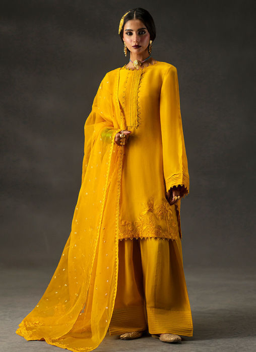 Picture of Iqbal Bano