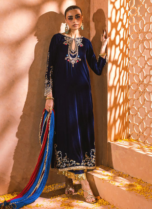 Picture of Dinaya (Shirt and Dupatta)