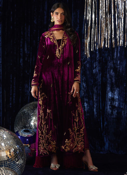 Picture of Arwen Magenta Shirt And Dupatta