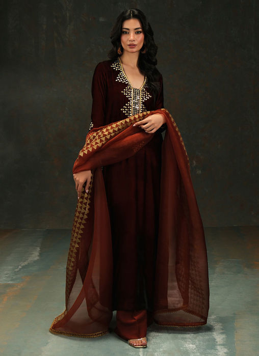 Ember Shirt And Pants