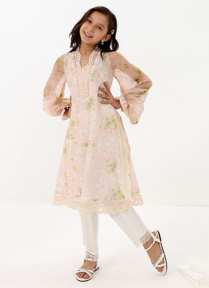 Picture of Eliza Mini