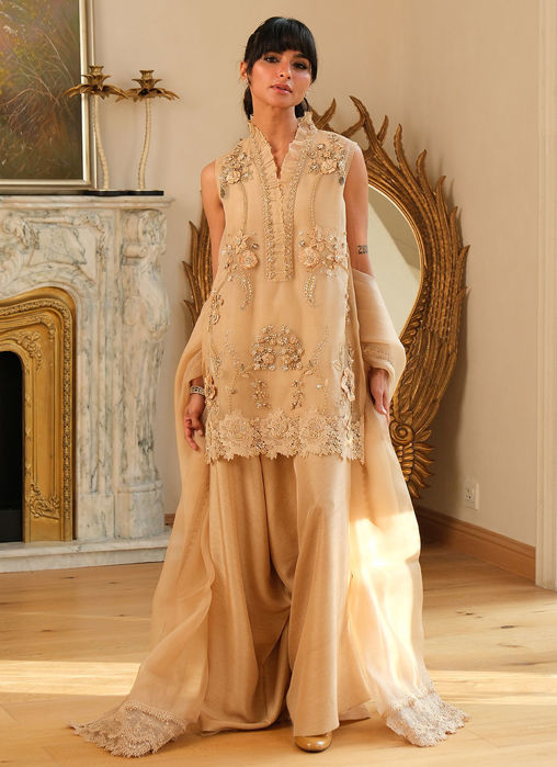 Picture of Gold Leaf Shirt and Pants