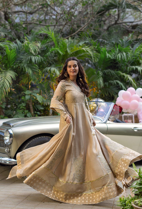 Raha Angarkha (Shirt, Pants And Dupatta)