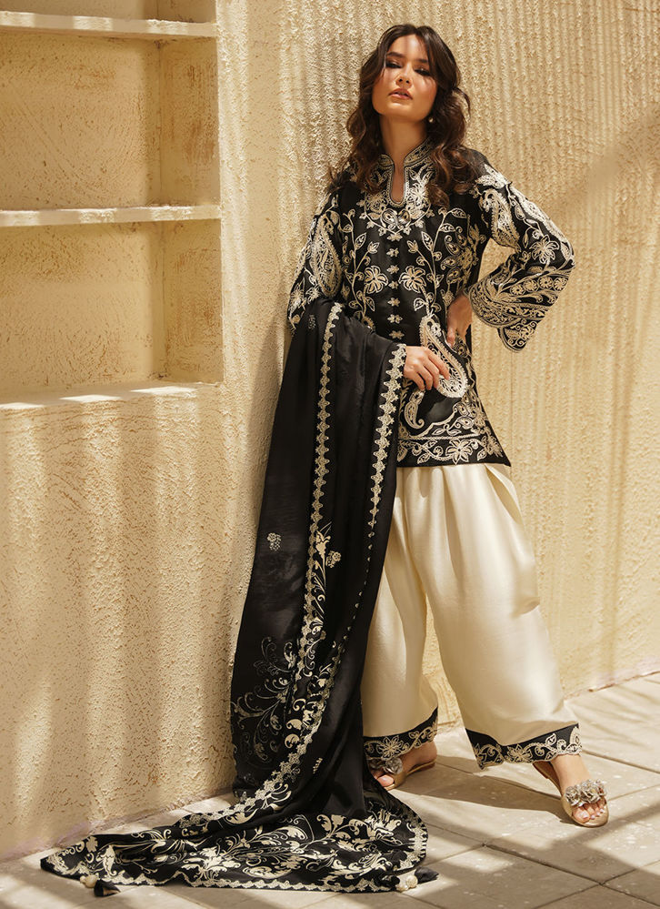 Picture of Nira
