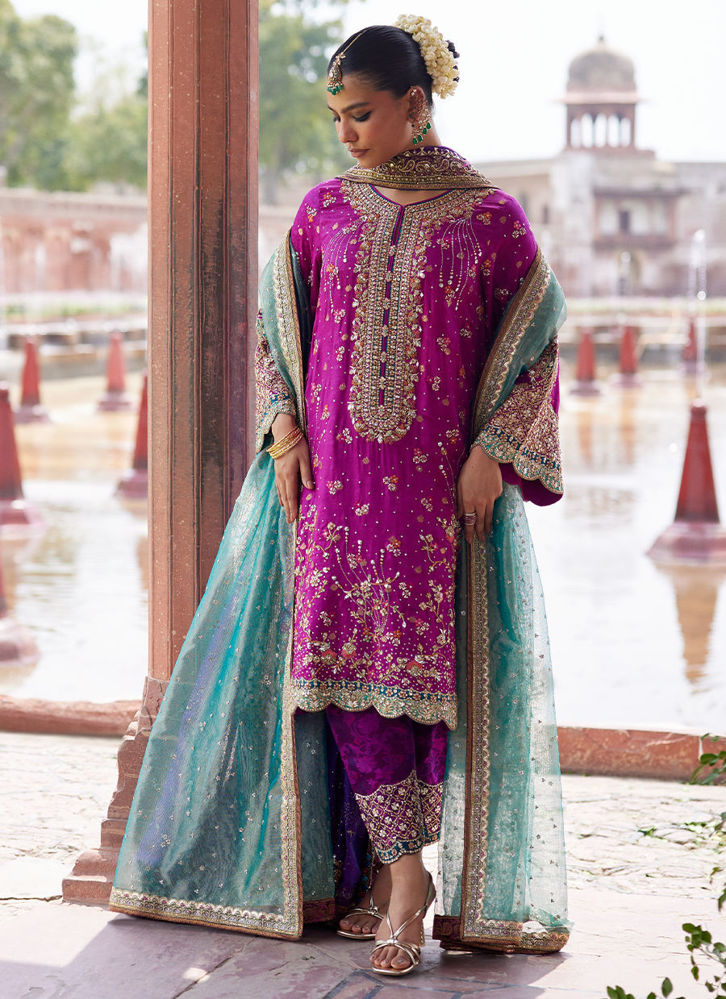 Picture of Yuri kurta with Shalwar